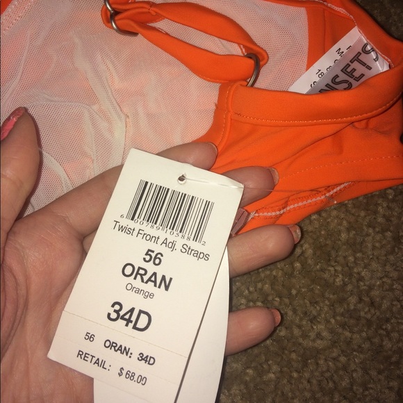 SUNSETS orange twist front bikini top - Picture 3 of 3
